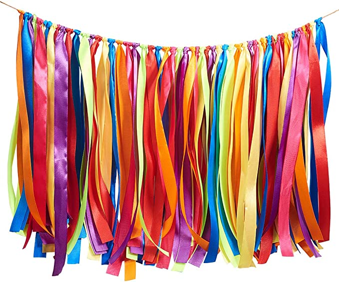 28 photo booth colored strips backdrop